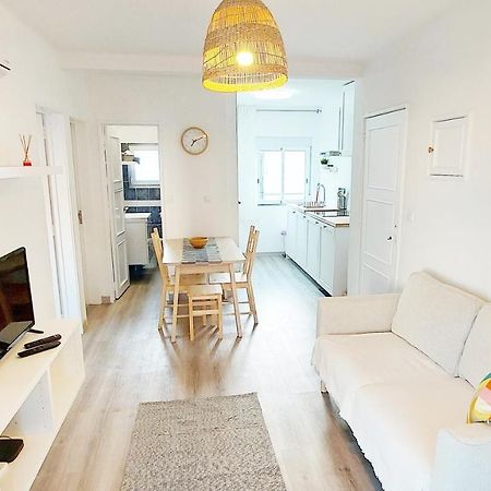 Caroline'S Apartment วีลา ดู บิสโป ภายนอก รูปภาพ